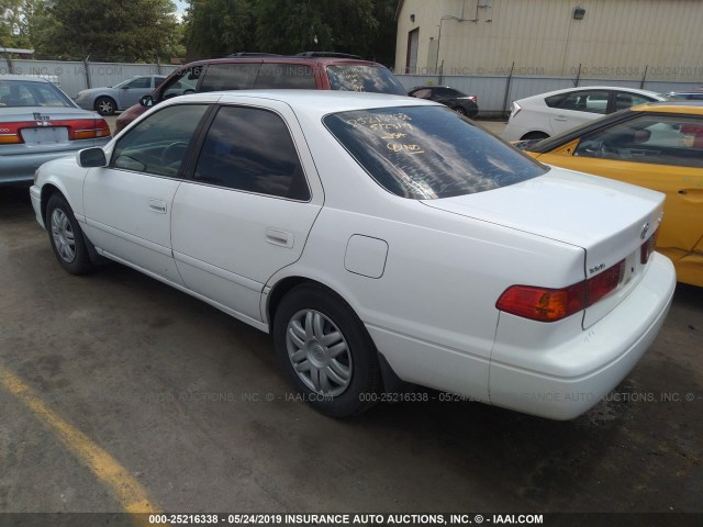 4T1BG22K01U860761 - 2001 TOYOTA CAMRY CE/LE/XLE WHITE photo 3