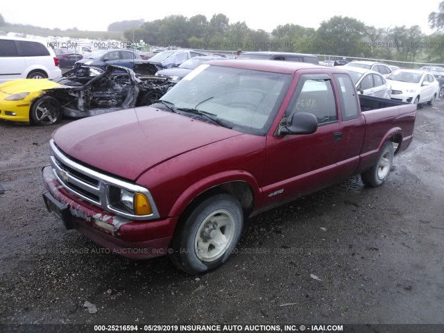 1GCCS19X3T8127442 - 1996 CHEVROLET S TRUCK S10 BURGUNDY photo 2