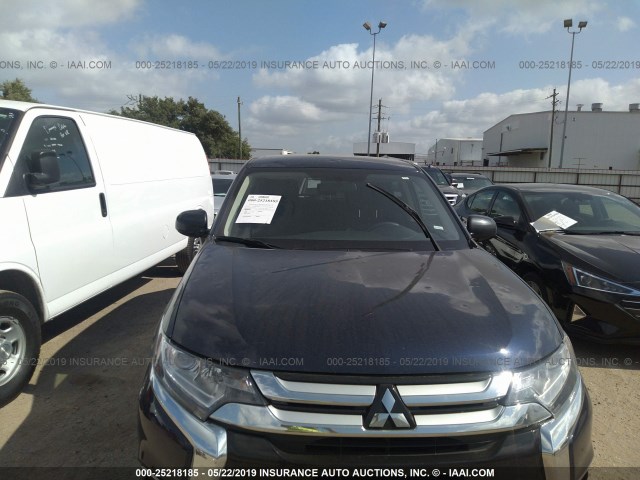 JA4AZ3A30JZ056810 - 2018 MITSUBISHI OUTLANDER SE/SEL BLUE photo 6