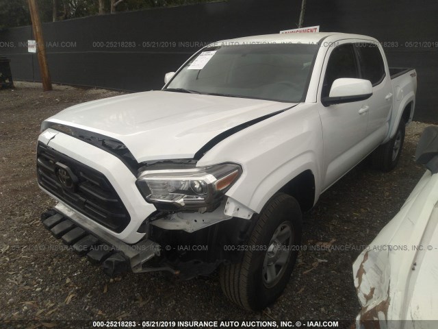 3TMCZ5AN7JM142208 - 2018 TOYOTA TACOMA DBL CAB/SR/TRDSPT/OR/PRO WHITE photo 2