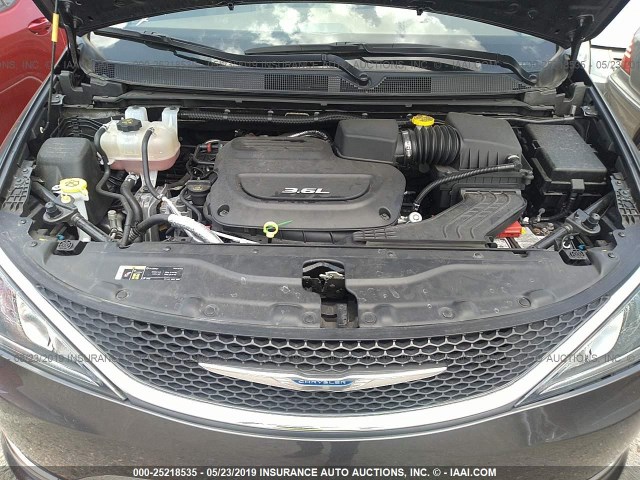 2C4RC1GG5JR142777 - 2018 CHRYSLER PACIFICA LIMITED GRAY photo 10