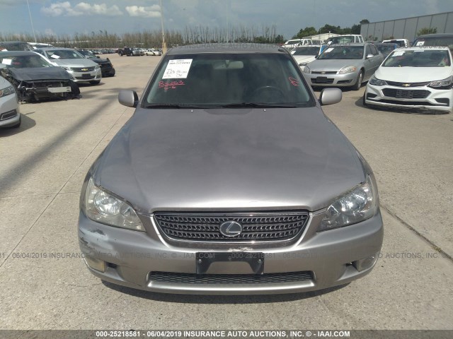 JTHBD192130080192 - 2003 LEXUS IS 300 GRAY photo 6