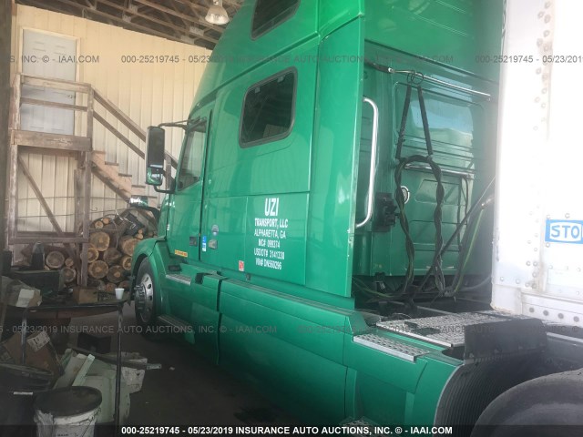 4V4NC9EJ6DN560296 - 2013 VOLVO VN VNL GREEN photo 3