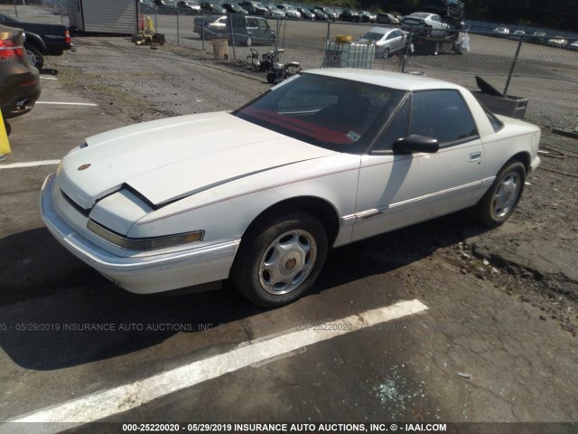 1G4EC13L5MB901329 - 1991 BUICK REATTA WHITE photo 2