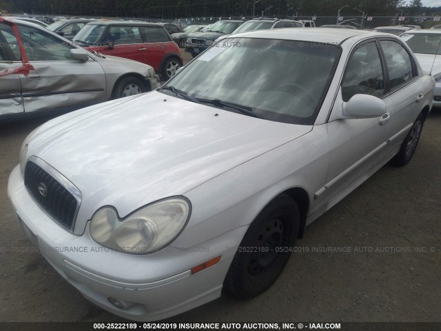 KMHWF25S34A967969 - 2004 HYUNDAI SONATA GL WHITE photo 2