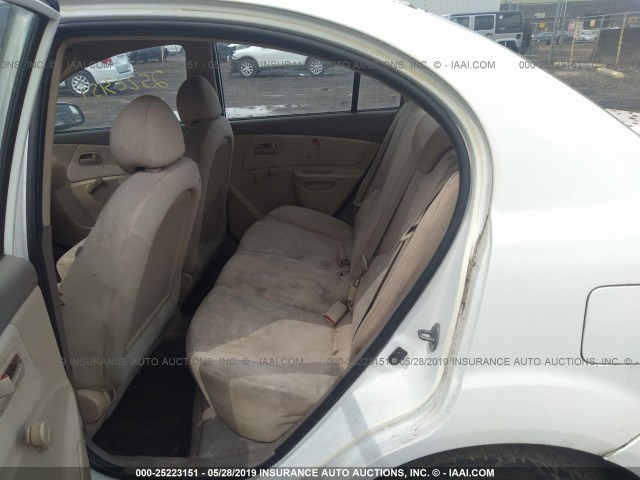 KNADE223196470678 - 2009 KIA RIO LX/SX WHITE photo 8