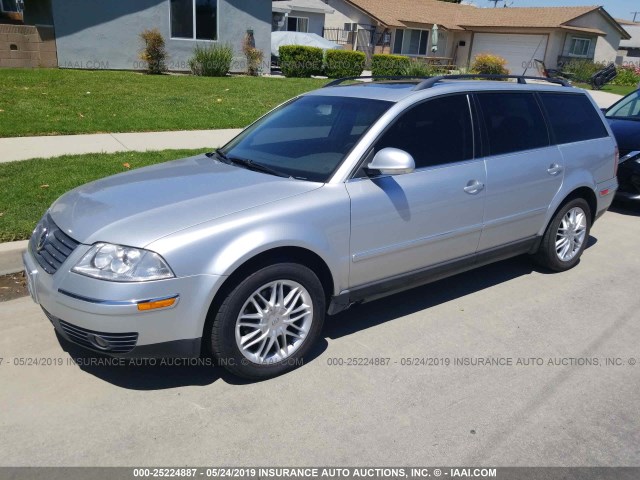 WVWCE63B75E039306 - 2005 VOLKSWAGEN PASSAT GLS TDI SILVER photo 2