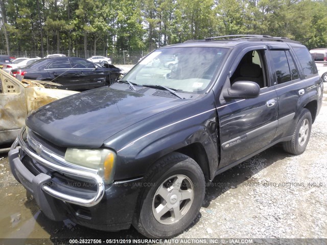 1GNDT13S842107553 - 2004 CHEVROLET TRAILBLAZER LS/LT GRAY photo 2