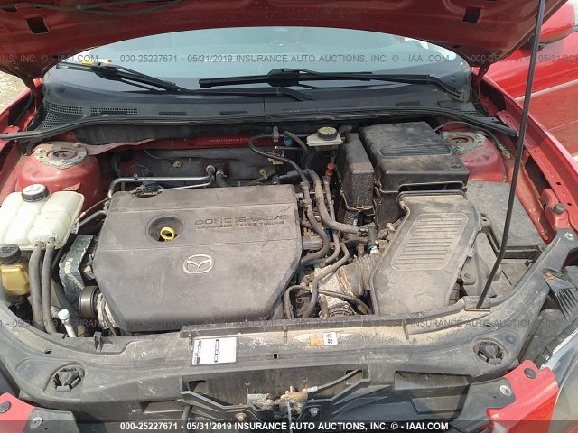 JM1BK12G961456472 - 2006 MAZDA 3 I RED photo 10