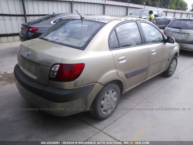 KNADE123466152303 - 2006 KIA RIO GOLD photo 4