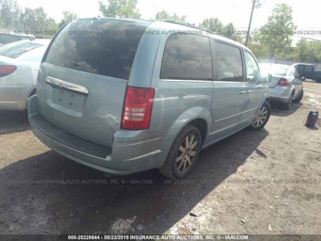 2A8HR54PX8R692453 - 2008 CHRYSLER TOWN & COUNTRY TOURING Light Blue photo 4