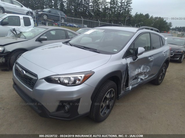 JF2GTADC4JH331362 - 2018 SUBARU CROSSTREK PREMIUM SILVER photo 2