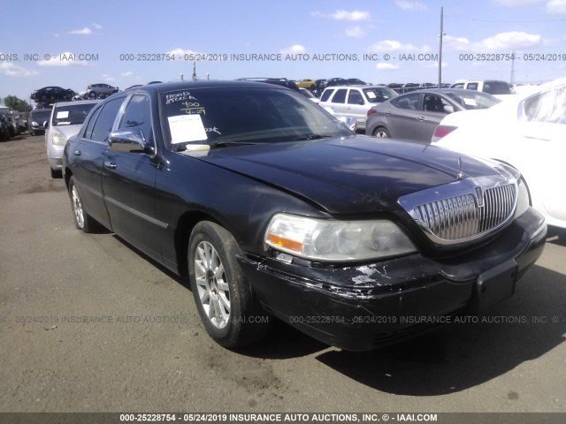 2LNBL8EVXBX758317 - 2011 LINCOLN TOWN CAR EXECUTIVE L BLACK photo 1