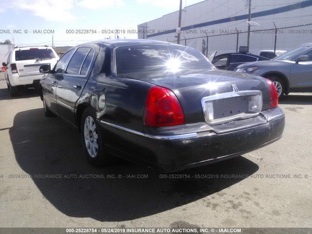 2LNBL8EVXBX758317 - 2011 LINCOLN TOWN CAR EXECUTIVE L BLACK photo 3