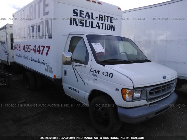 1FDWE37L6WHB86162 - 1998 FORD ECONOLINE E350 CUTAWAY VAN WHITE photo 1