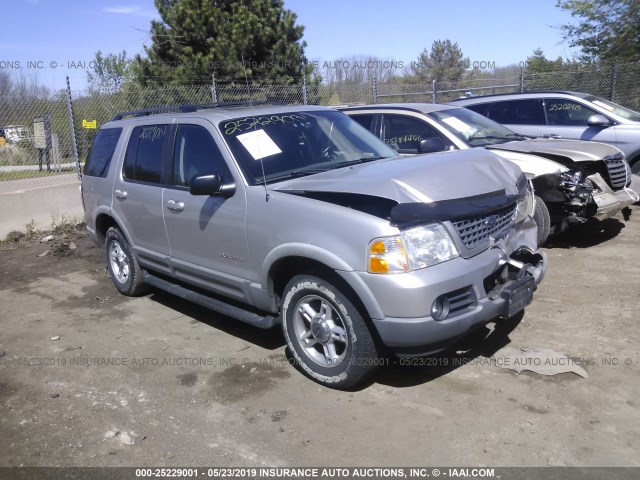 1FMDU73E02ZC29732 - 2002 FORD EXPLORER XLT SILVER photo 1