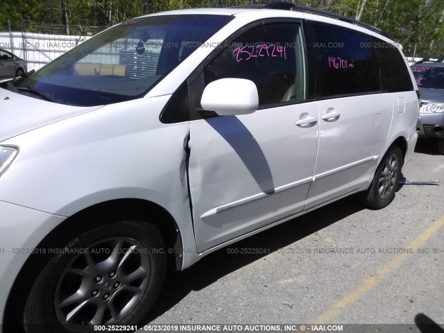 5TDZA22C14S179126 - 2004 TOYOTA SIENNA XLE/XLE LIMITED WHITE photo 6