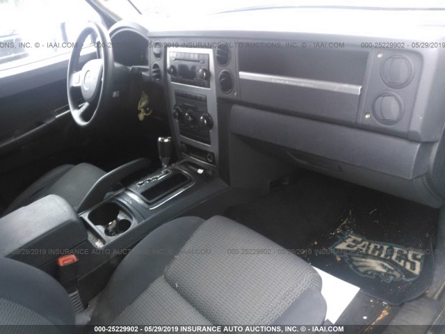 1J8HG48K68C167123 - 2008 JEEP COMMANDER SPORT ნაცრისფერი ფოტო 5