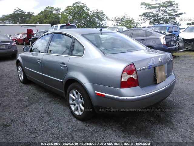 WVWPD63BX4E347623 - 2004 VOLKSWAGEN PASSAT GLS GRAY photo 3