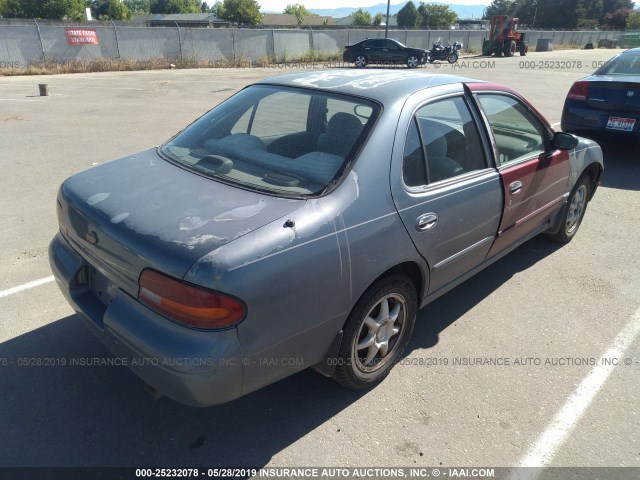 1N4BU31D1RC143069 - 1994 NISSAN ALTIMA XE/GXE/SE/GLE ლურჯი ფოტო 4