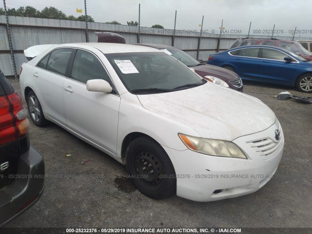 4T1BE46K19U829493 - 2009 TOYOTA CAMRY SE/LE/XLE 白色 照片 1