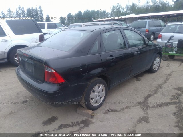 1FAHP34N27W303607 - 2007 FORD FOCUS ZX4/S/SE/SES 黑色 照片 4