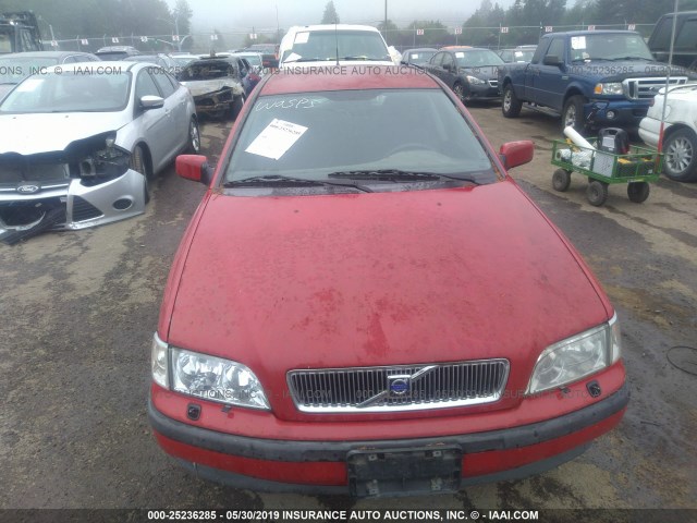 YV1VW2559YF509138 - 2000 VOLVO V40 RED photo 6