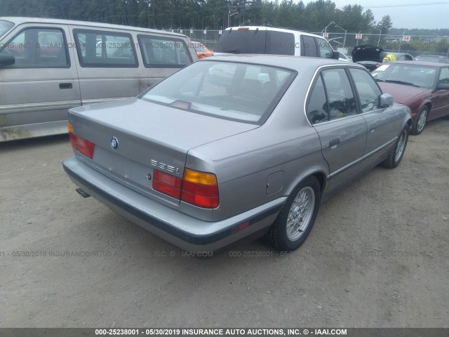 WBAHD2316KBF62032 - 1989 BMW 535 I AUTOMATIC SILVER photo 4