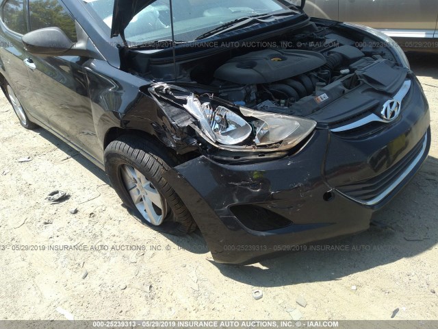 5NPDH4AE9DH211735 - 2013 HYUNDAI ELANTRA BLACK photo 6