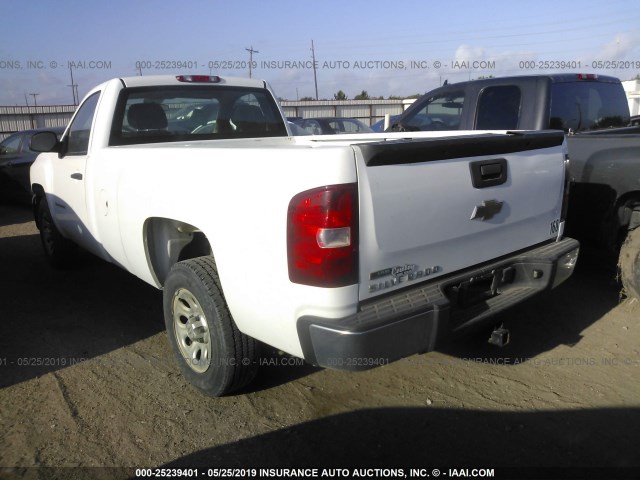 1GCNCPEA3BZ438081 - 2011 CHEVROLET SILVERADO C1500 WHITE photo 3