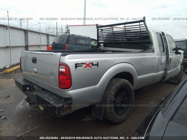 1FT7X2BT5BEC69095 - 2011 FORD F250 SUPER DUTY SILVER photo 4