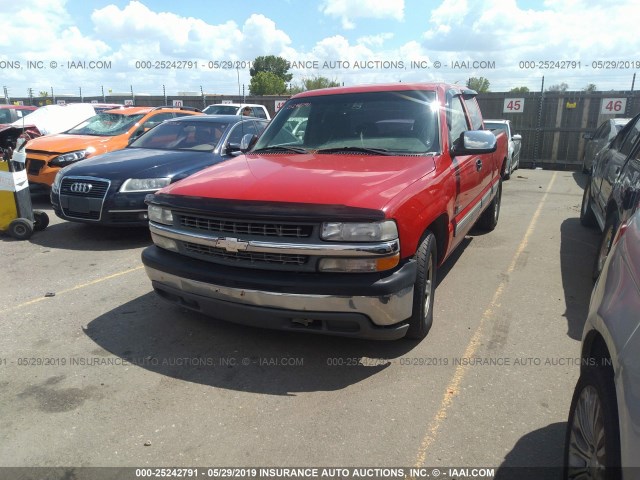 2GCEC19T211170317 - 2001 CHEVROLET SILVERADO C1500 RED photo 2