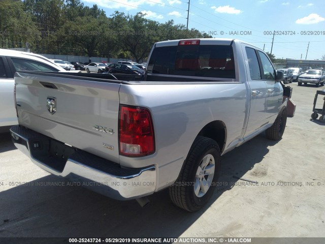 1C6RR7GG4JS300632 - 2018 RAM 1500 SLT SILVER photo 4