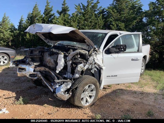 1C6SRFJT8KN735784 - 2019 RAM 1500 LARAMIE WHITE photo 1