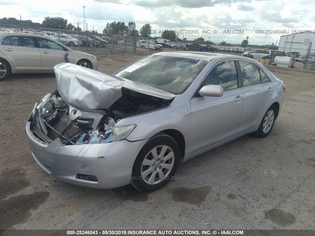 4T1BB46K47U018437 - 2007 TOYOTA CAMRY HYBRID SILVER photo 2