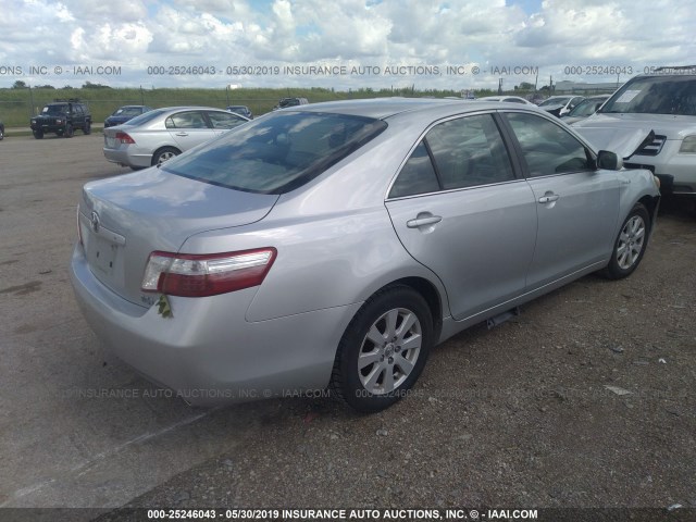 4T1BB46K47U018437 - 2007 TOYOTA CAMRY HYBRID SILVER photo 4