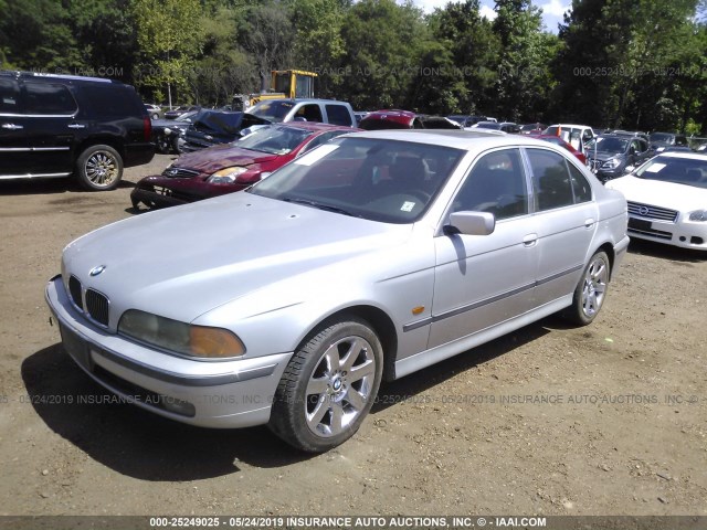 WBADN6348YGM67025 - 2000 BMW 540 I AUTOMATIC SILVER photo 2