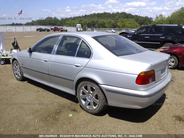 WBADN6348YGM67025 - 2000 BMW 540 I AUTOMATIC SILVER photo 3