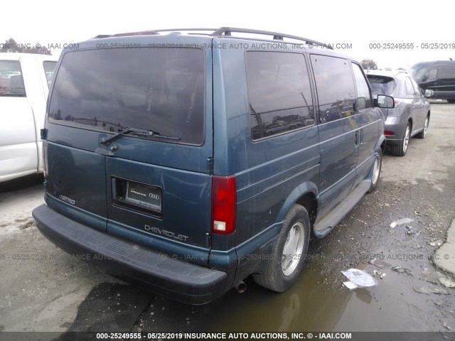 1GNDM19WX1B101160 - 2001 CHEVROLET ASTRO BLUE photo 4