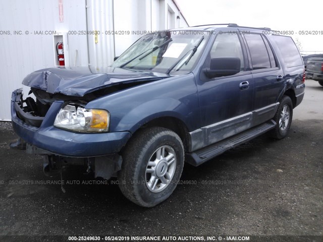 1FMPU16L14LA46236 - 2004 FORD EXPEDITION XLT BLUE photo 2