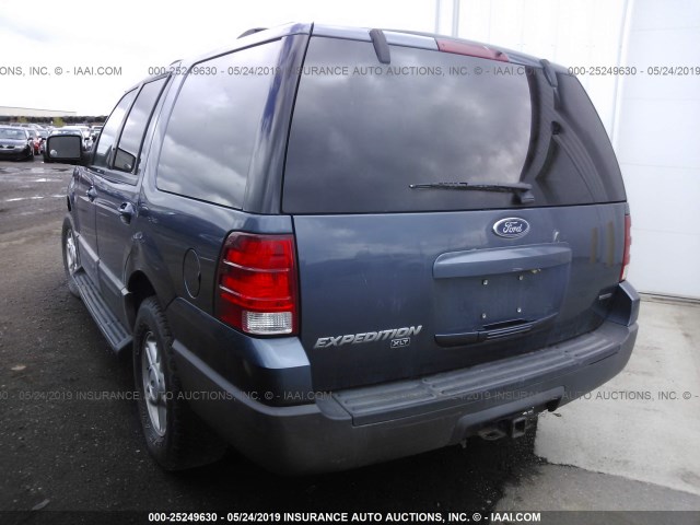 1FMPU16L14LA46236 - 2004 FORD EXPEDITION XLT BLUE photo 3