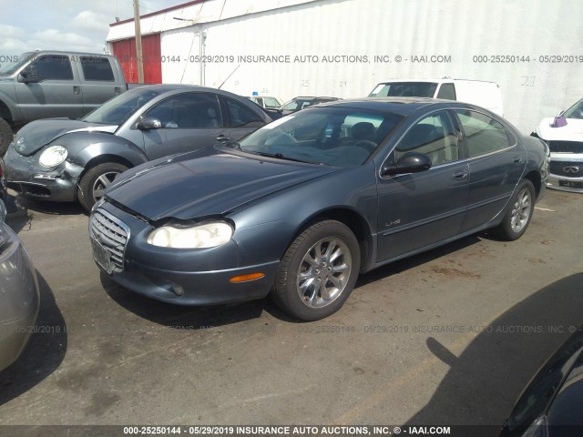 2C3HC56G8YH382303 - 2000 CHRYSLER LHS BLUE photo 2