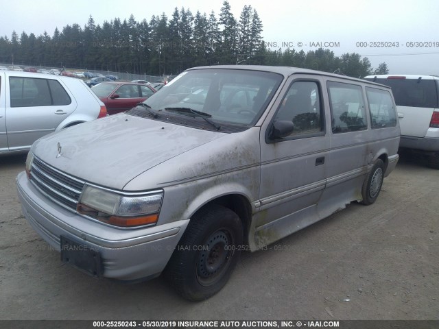 1P4GH44R2PX775162 - 1993 PLYMOUTH GRAND VOYAGER SE SILVER photo 2