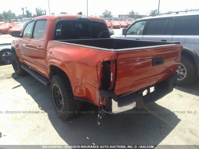 5TFAX5GN3GX070706 - 2016 TOYOTA Tacoma DOUBLE CAB/SR/SR5 ORANGE photo 3