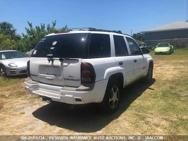 1GNDS13S122166346 - 2002 CHEVROLET TRAILBLAZER  WHITE photo 4