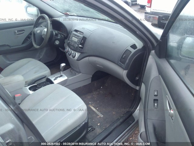 KMHDU46D29U820136 - 2009 HYUNDAI ELANTRA GLS/SE GRAY photo 5