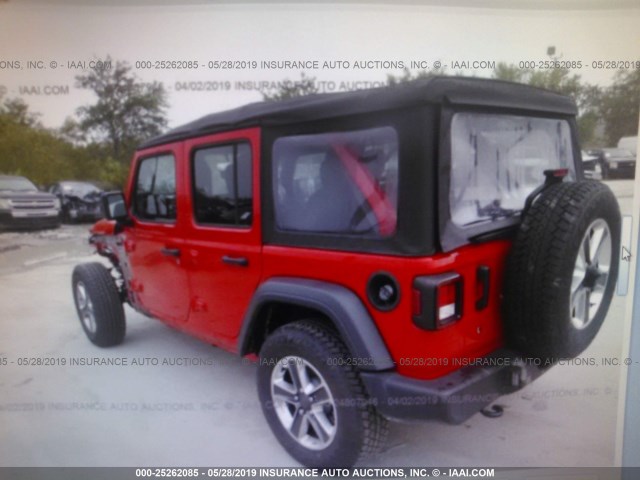 1C4HJXDG0JW188355 - 2018 JEEP WRANGLER UNLIMITED SPORT RED photo 3