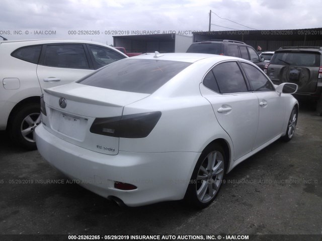 JTHBK262X72042261 - 2007 LEXUS IS 250 WHITE photo 4