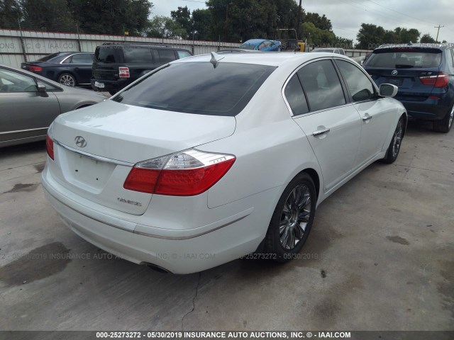 KMHGC46E99U038926 - 2009 HYUNDAI GENESIS 3.8L WHITE photo 4