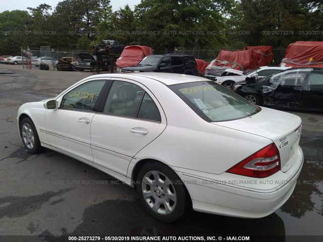 WDBRF92J86F763470 - 2006 MERCEDES-BENZ C 280 4MATIC WHITE photo 3